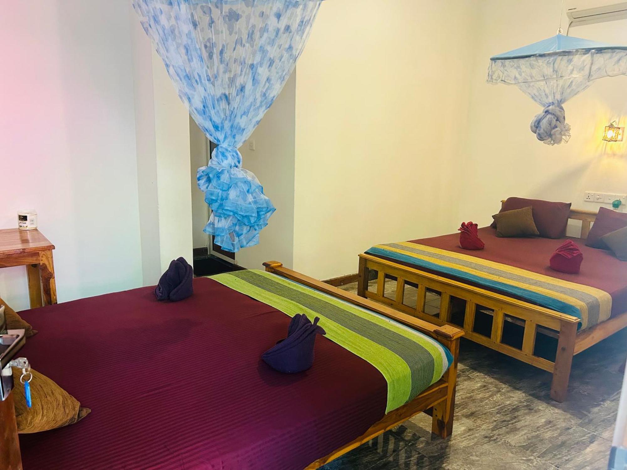 Pearl Bungalow 트링코말리 외부 사진